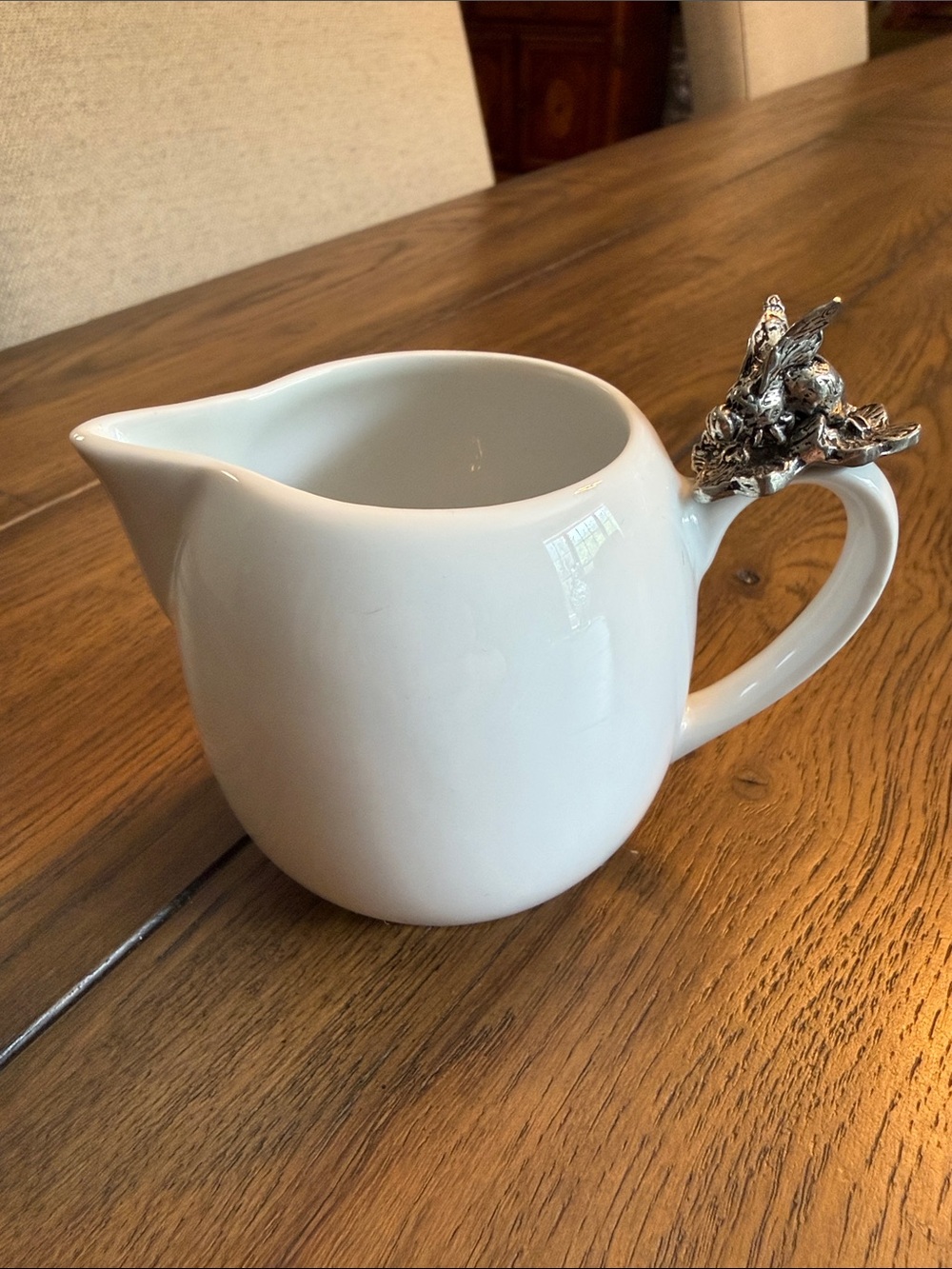 Pillivuyt France and Arte Italica Giardino White Ceramic Creamer Pewter Bee